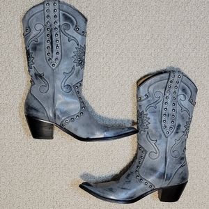 Stetson Gray Leather Embossed Cowboy Boots…